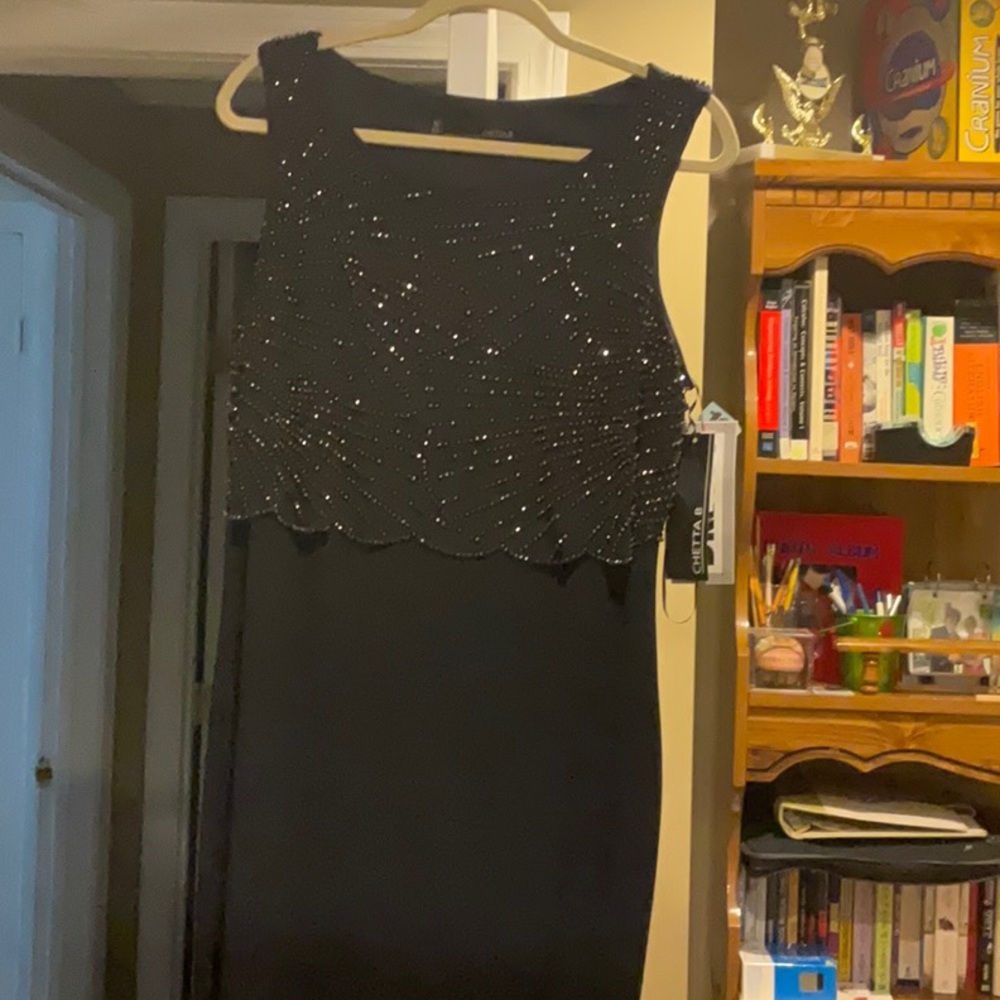 Elegant Black Sleeveless Dress